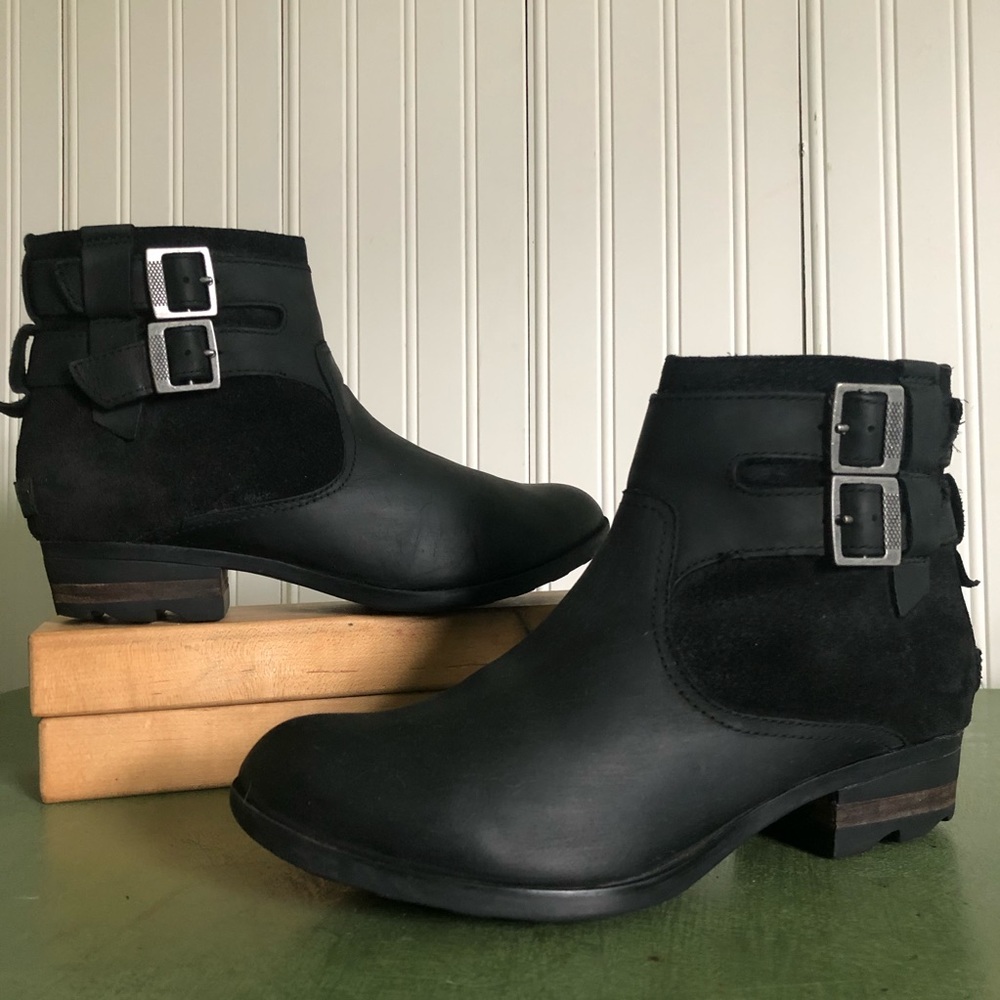 Sorel LOLLA Double Buckle Ankle Boots
